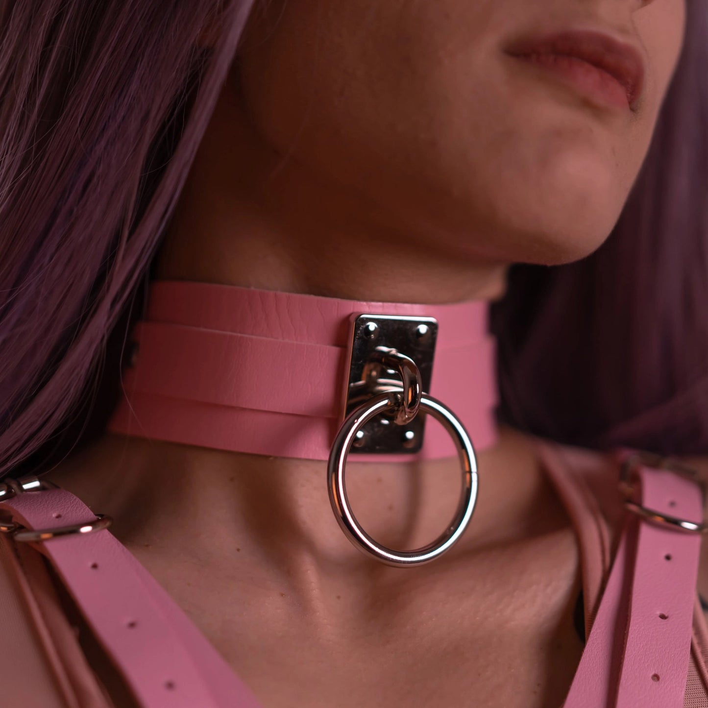 Roze Choker van Vegan Leer - LieLei